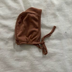Zara Bonnet 1-6M EUC